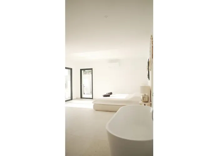 La Baies Des Anges Calcatoggio (Corsica)