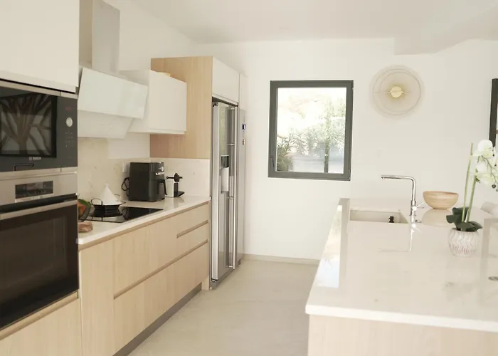 La Baies Des Anges * Calcatoggio (Corsica)